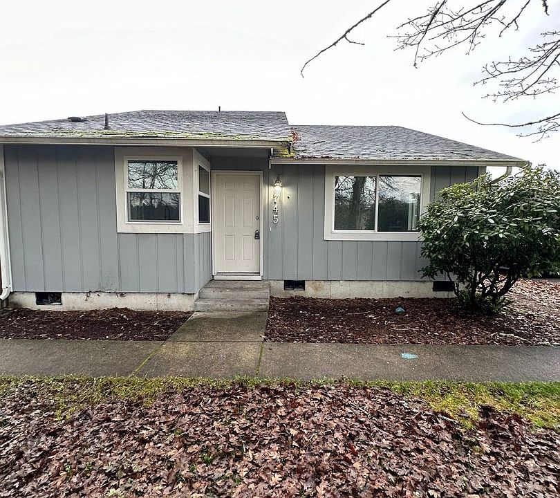 1st image of 745 Hamelin Ln SE