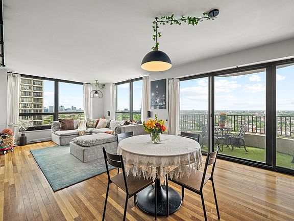2nd image of 2020 N Lincoln Park W APT 18M