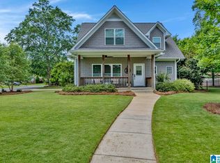 228 Hillmoor Ln, Birmingham, AL 35209