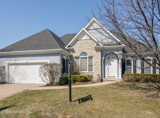 4004 Royal And Ancient Dr, Saint Charles, IL 60174