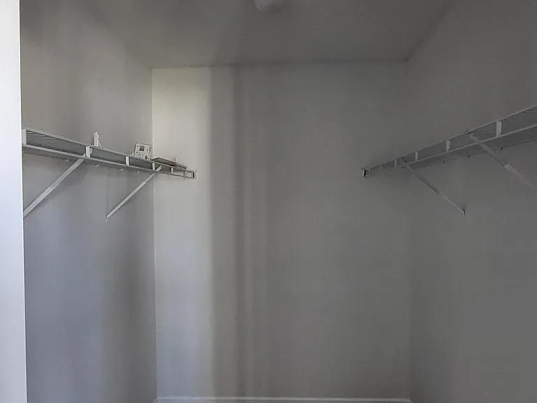 10359 Kensington Way — Photo 6