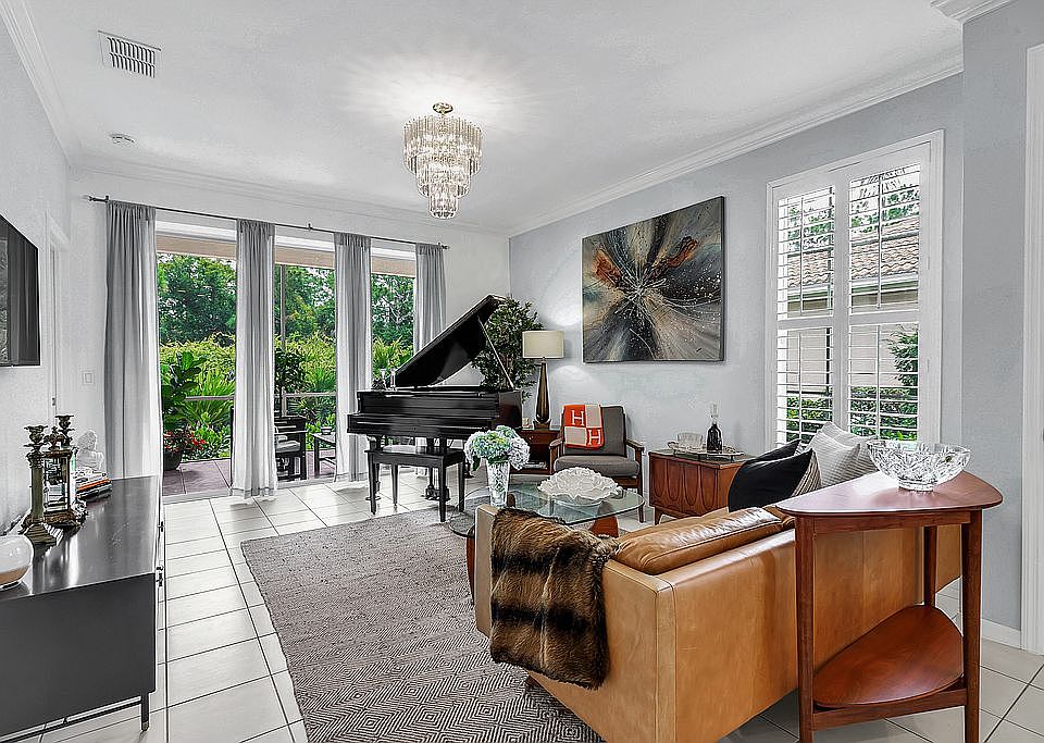 1st image of 7760 Woodbrook Cir APT 3904