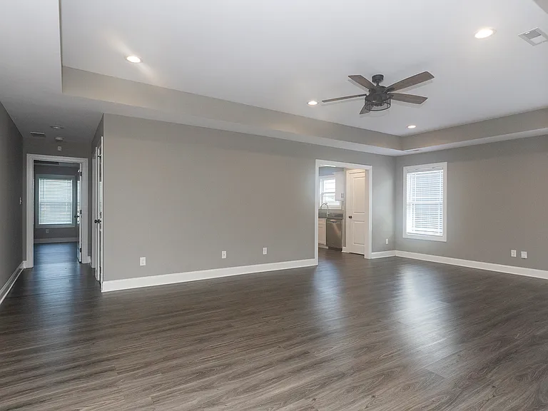 7206 Centerstone Dr — Photo 3