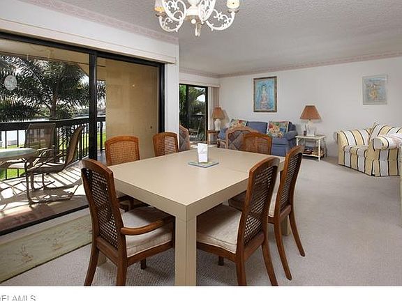 4th image of 579 Seaview Ct APT 4