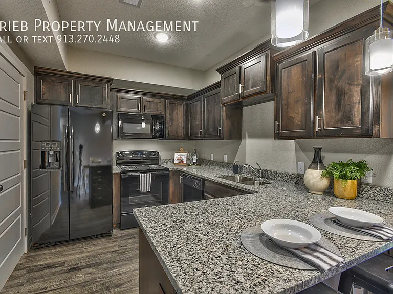 22091 W 123rd Ln #4-109 — Photo 14