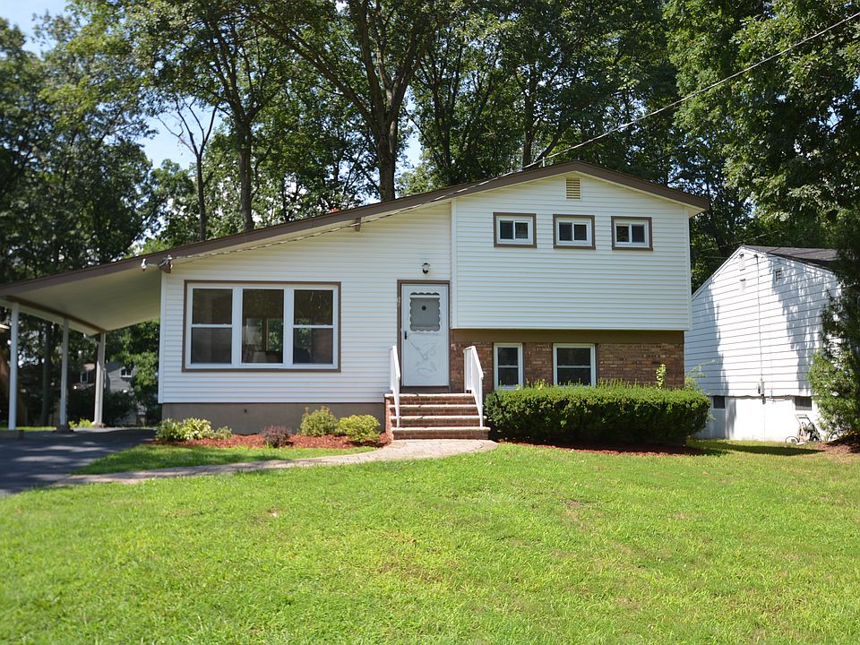 Bright level front yard