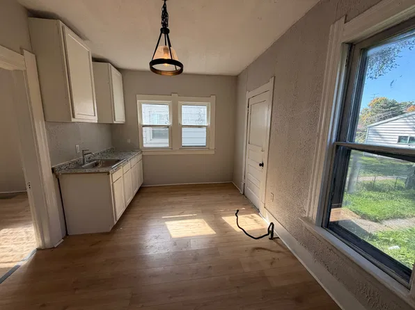 361 Burger St, Toledo, OH 43605