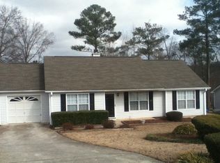 3818 Clarendon Pl, Rex, GA 30273