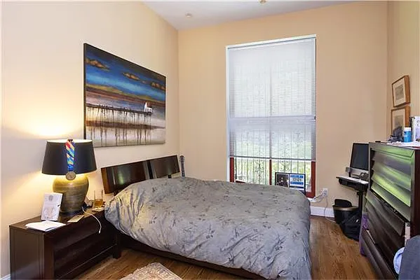 Rented by Metropolitan Res. Partners | media 32