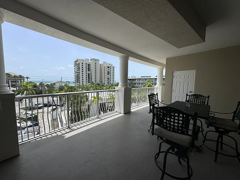 3805 Gulf Blvd #405 — Photo 32