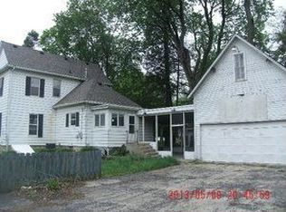 509 N 11th St, Rochelle, IL 61068