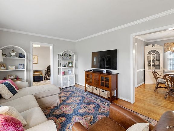 4th image of 8529 Spalding Dr