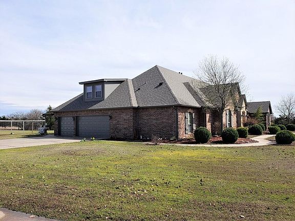 2nd image of 5300 Vernon Dr