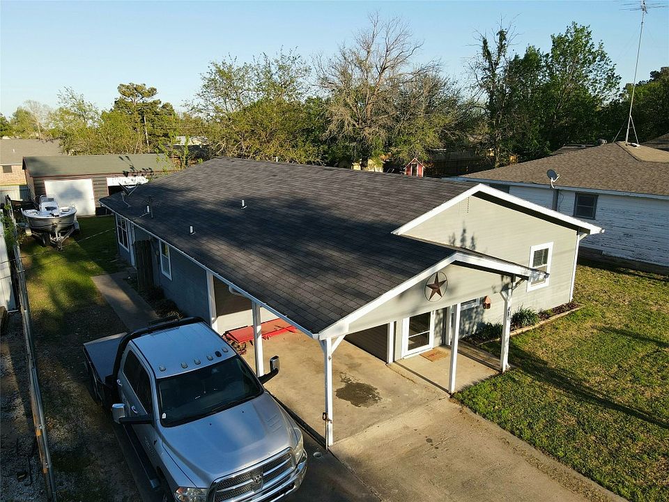 1st image of 411 Summit Ave