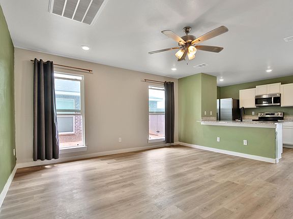 5th image of 1105 E 21st St