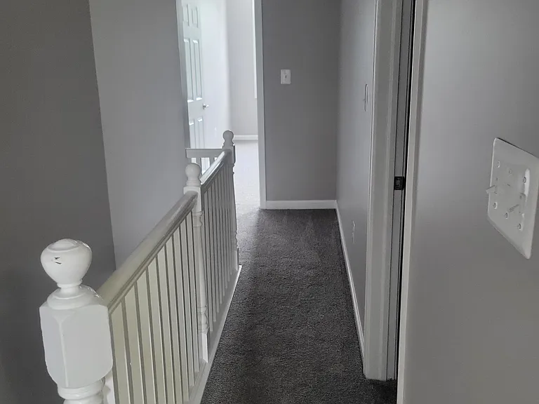 2637 E Madison St — Photo 8