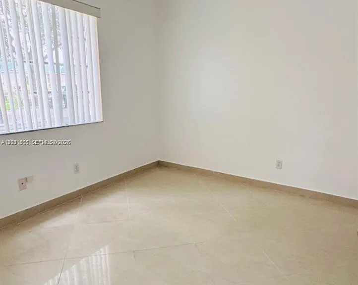 10420 SW 24th Ct — Photo 15