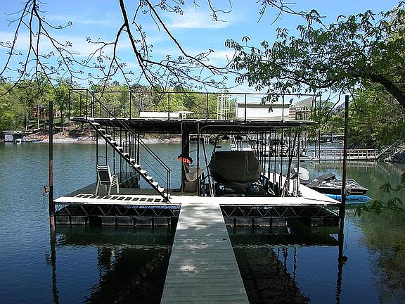 3rd image of 5660 Point West Dr