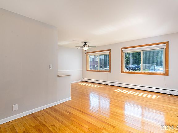 3rd image of 603 W Park Ave APT 106