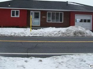 7385 Lakeshore Rd, Cicero, NY 13039