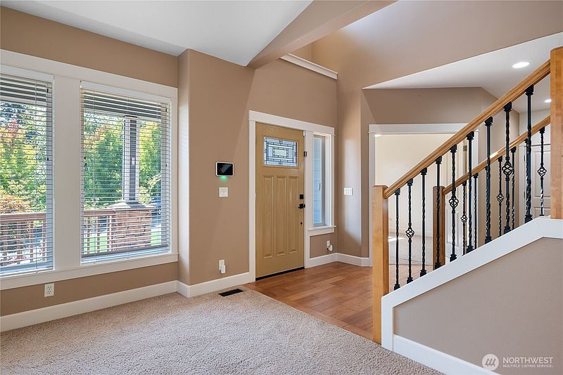 5th image of 132 Alta Vista Road