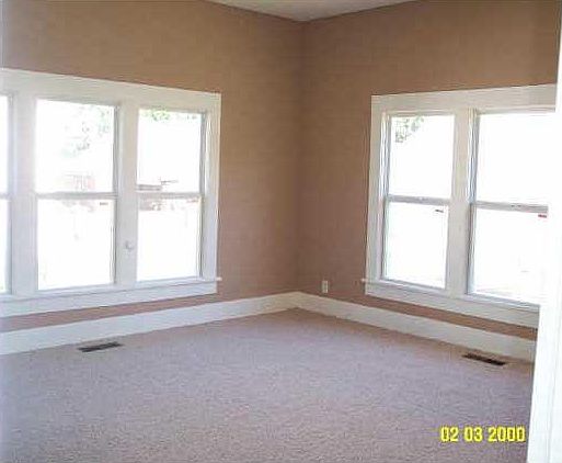 5th image of 310 West 8th