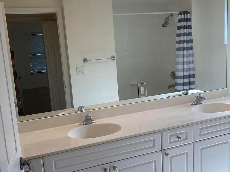 3018 Alcazar Pl #103 — Photo 38