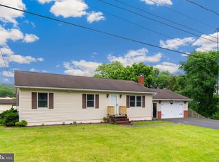 234 Maryland Ave, Hancock, MD 21750