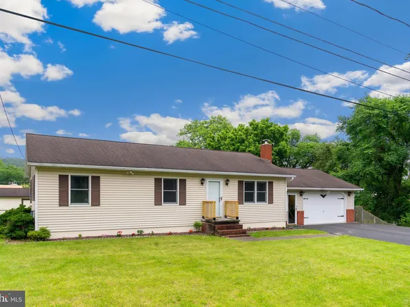 234 Maryland Ave, Hancock, MD 21750