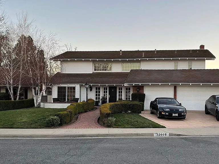 32008 Foxmoor Ct — Photo 1