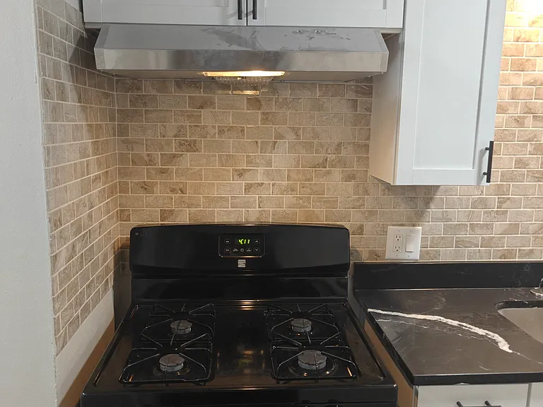 436 W Division St #3 — Photo 18