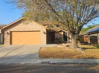 1018 Diamond Dr, Laredo, TX 78045