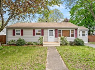 118 Kenneth Ave, Warwick, RI 02889