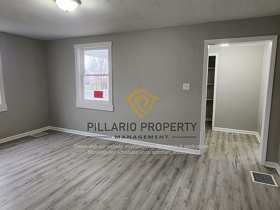 5th image of 2804-2806 N Raible Ave