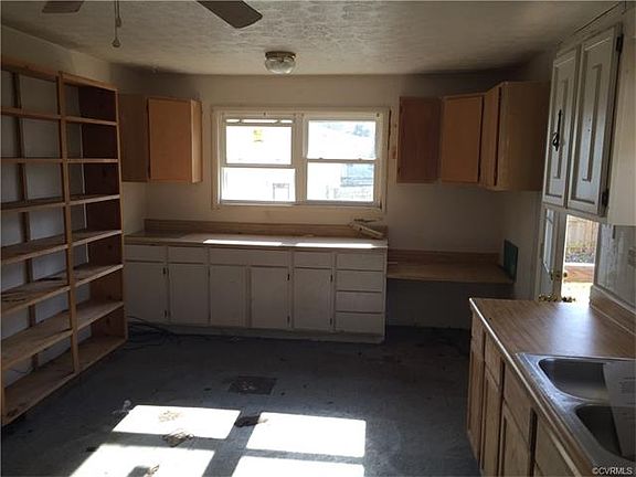 2nd image of 7395 Bruce Blvd