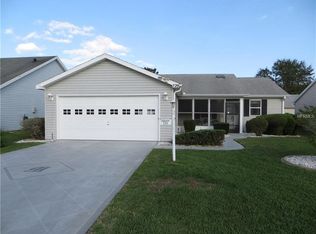 729 Vista Pl, Lady Lake, FL 32159