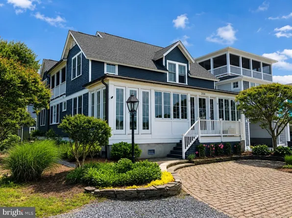 204 Hollywood St, Bethany Beach, DE 19930