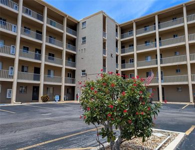 3744 Lake Bayshore Dr #K503, Bradenton, FL, 34205