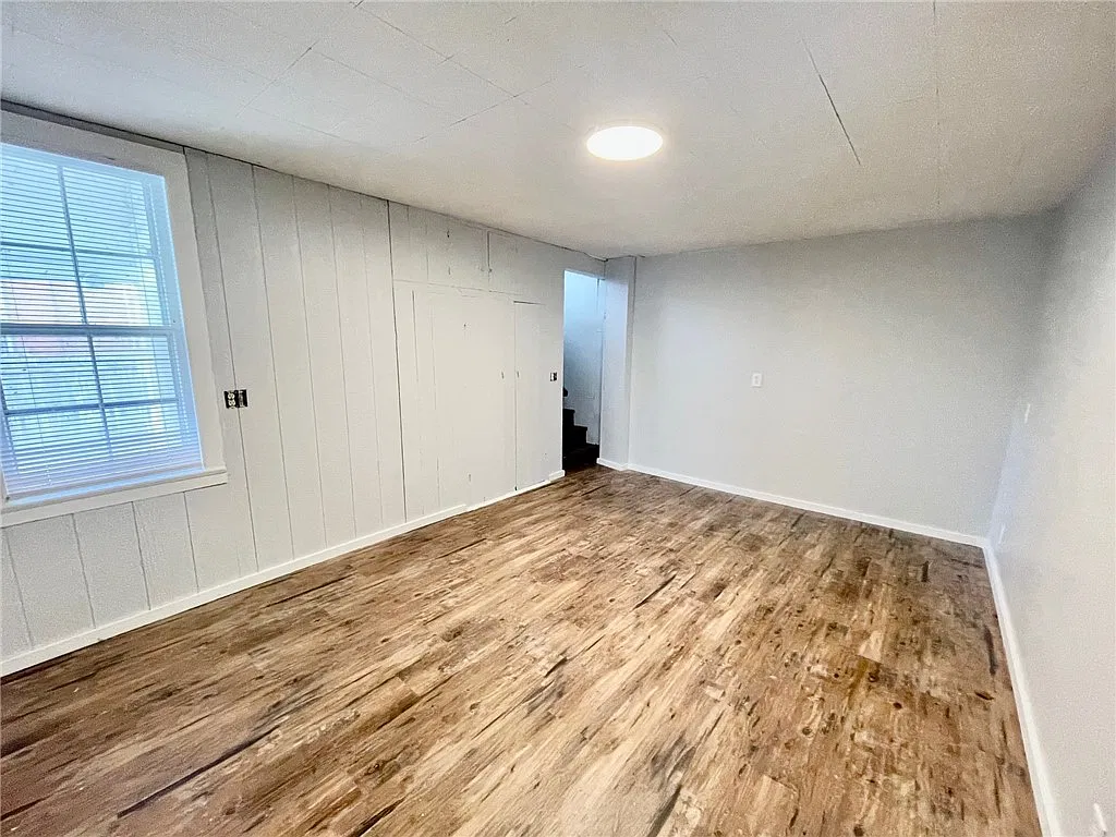 1 bed, 1.0 bath, 950 sqft, $1,350 — Photo 4