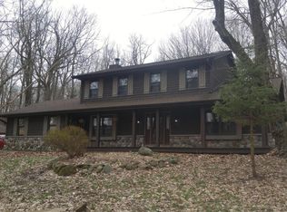 5411 Bauers Dr, West Bend, WI 53095