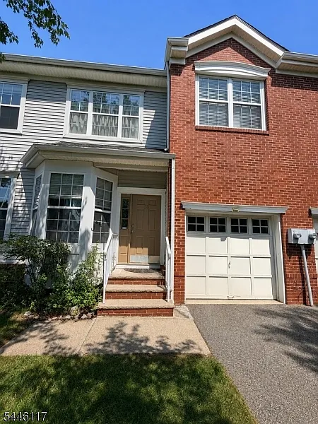 38 Gordon Cir