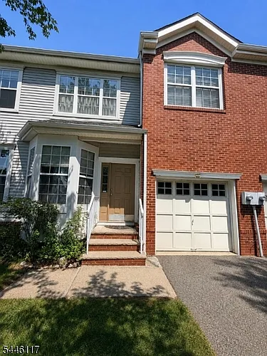 38 Gordon Cir Photo 1