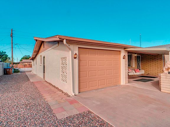 1582 S Ocotillo DR-4