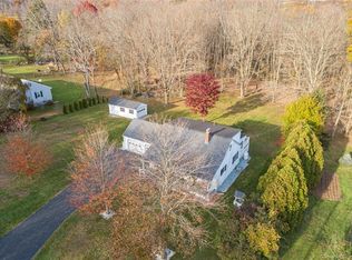 80 Thayer Rd, Higganum, CT 06441