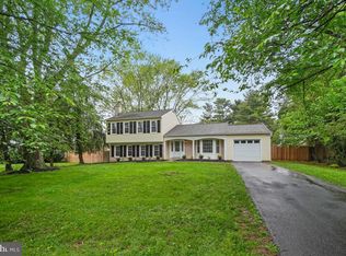 17404 Hoskinson Rd, Poolesville, MD 20837