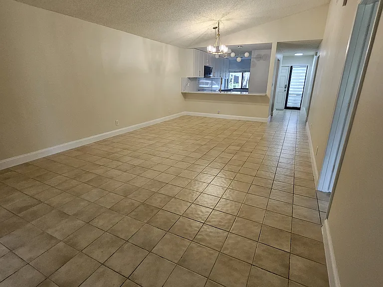 3752 Arelia Dr S — Photo 18