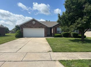 506 Silverleaf Ln, Willard, MO 65781