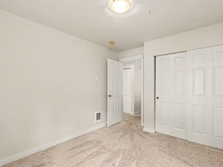 3500 E Lake Sammamish Pkwy SE #2-103 — Photo 17