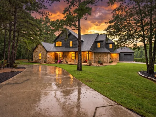 1175 Hunters Creek Way, Hockley, TX 77447
