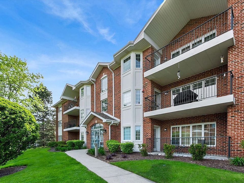 1st image of 13129 Forest Ridge Dr APT 3C